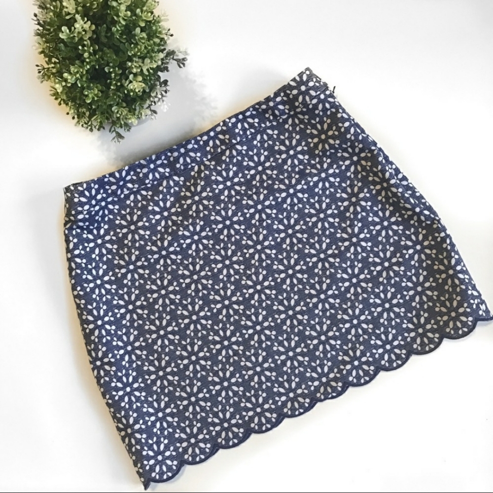 BROOKS BROTHERS Chambray Eyelet Skirt